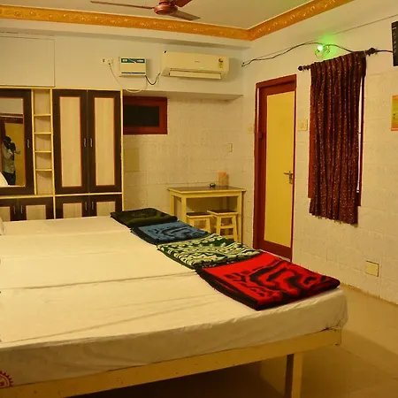 Hotel R.S.Mani Velankanni Exterior photo