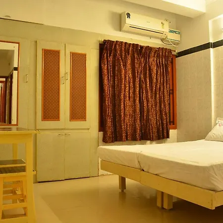 Hotel R.S.Mani Velankanni Exterior photo