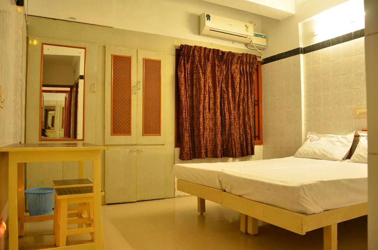 Hotel R.s.mani